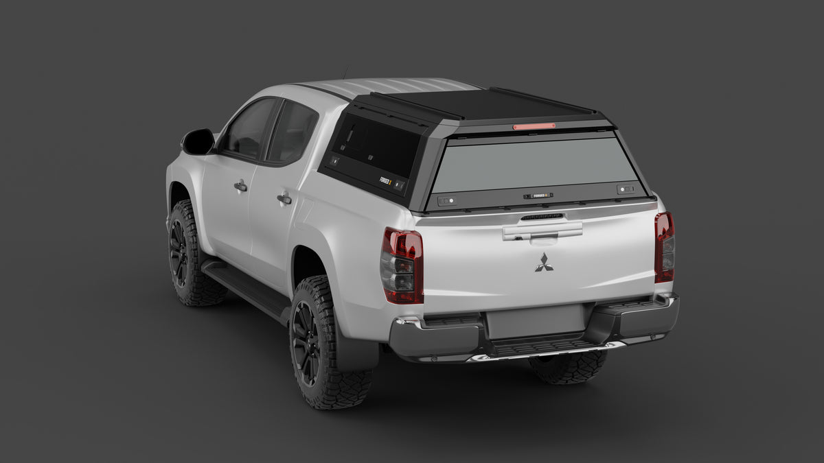 Mitsubishi Triton MR aluminium ute canopy – with sliding dog windows